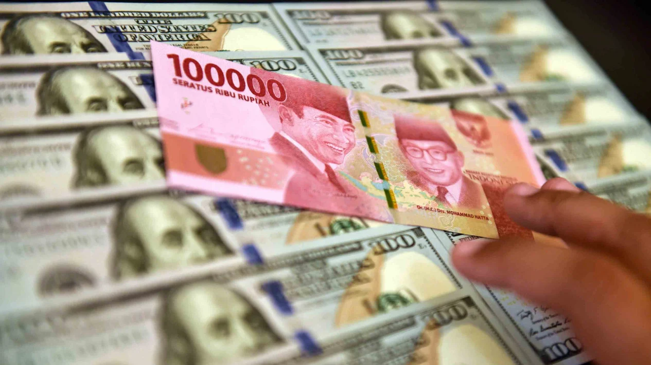 Rupiah Makin Tidak Ada Harga, Hari Ini Dolar AS Bisa Menembus Rp16.000? https://plutkumkmgianyar.com/