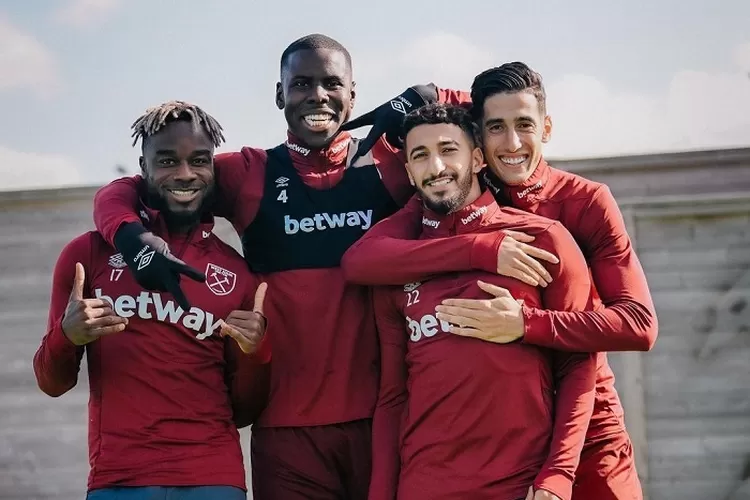West Ham United Mengalahkan SC Freiburg Dengan Skor 2-1 Mereka Berhasil Menjaga Rekor Tak Terkalahkan https://plutkumkmgianyar.com/