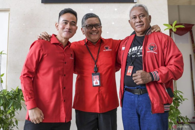 Dianggap Pengkhianat PDIP, Gibran Tak Masalah Dan Lanjut Jadi Cawapres Prabowo