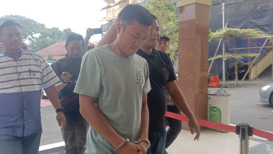 Office Boy SMA Di Bogor Menjadi Pelaku Begal Payudara Siswi SD https://plutkumkmgianyar.com/