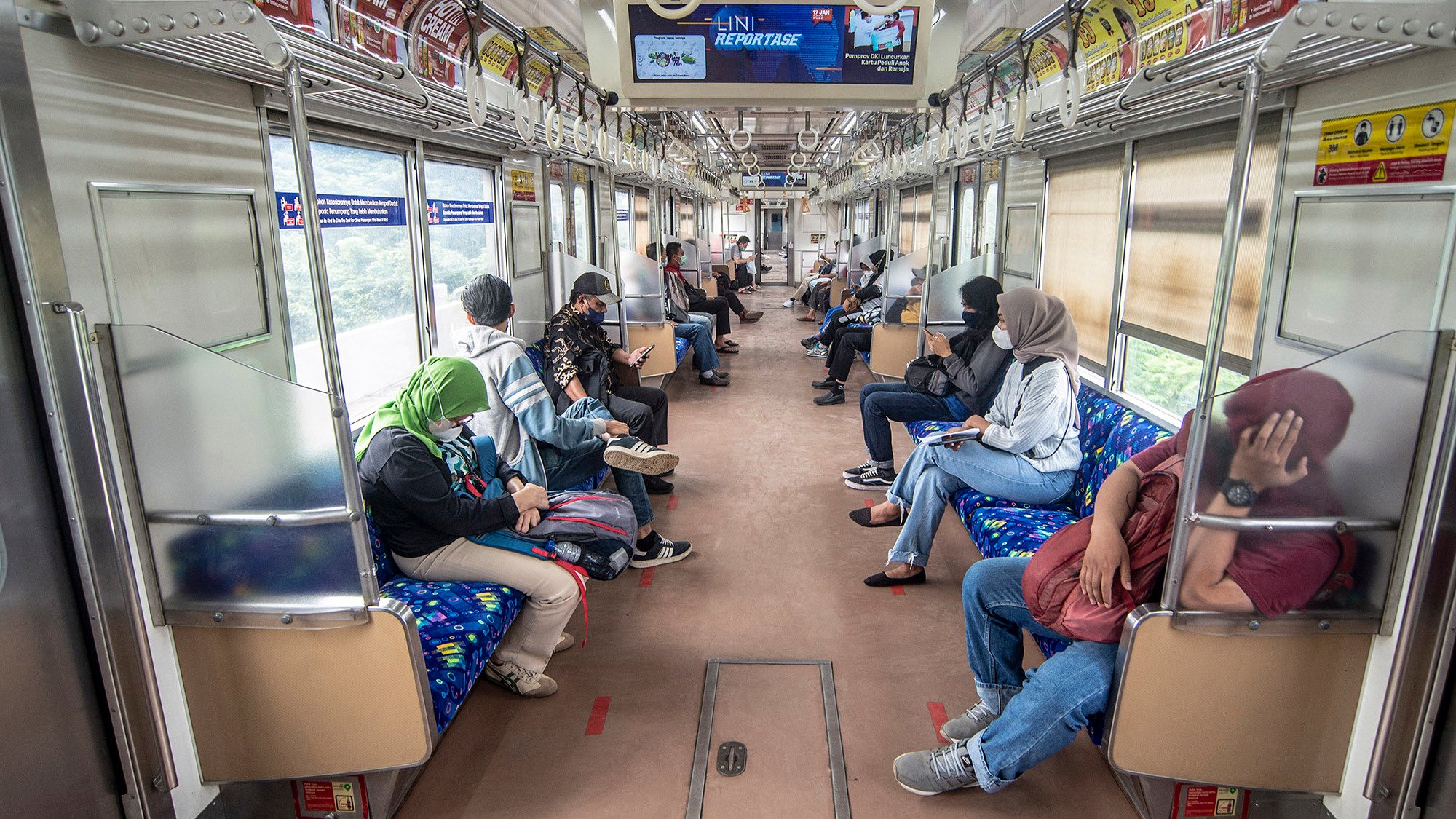 “Emang Boleh Sedilarang Itu..??” KRL Melarang Penumpang Salat Di Stasiun Tugu Jogja https://plutkumkmgianyar.com/