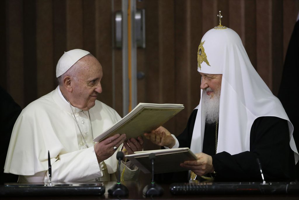 Gereja Katolik Di Ukraina Menolak Usulan Paus Tentang Pemberkatan Pasangan Sejenis https://plutkumkmgianyar.com/