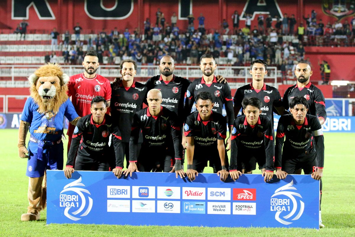 Arema FC Menang 3-1 atas Barito Putera: Singo Edan Kembali ke Jalur Kemenangan di Liga 1