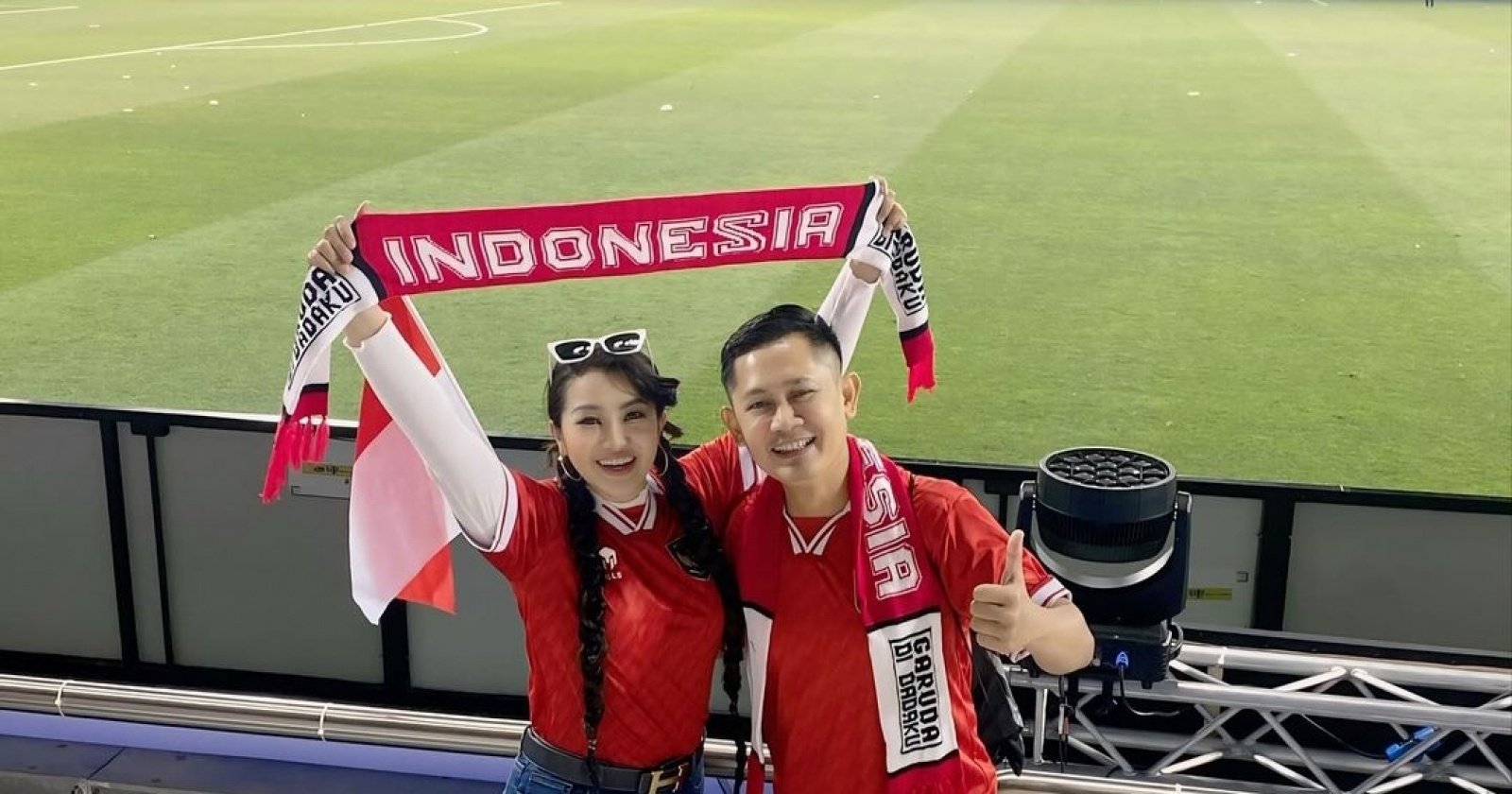 Suka Duka Fitri Carlina dalam Mencari Tiket Nonton Timnas Indonesia di Luar Negeri