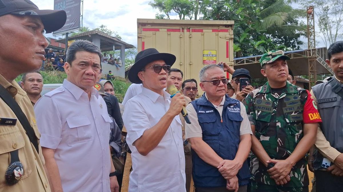 Mendes PDT Sebut Dana Desa Boleh Dipakai Penanganan Darurat Bencana