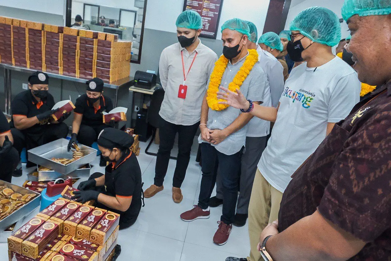 Pabrik Pie Susu Ajik: Pemberdayaan Pekerja Difabel di Masa Pandemi