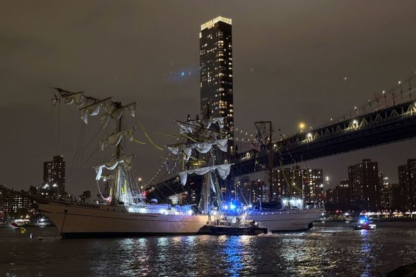 Kecelakaan Kapal Latih Meksiko: Jembatan Brooklyn Ditabrak di Tengah Kabut kecelakaan-kapal-latih-meksiko-jembatan-brooklyn-ditabrak-di-tengah-kabut